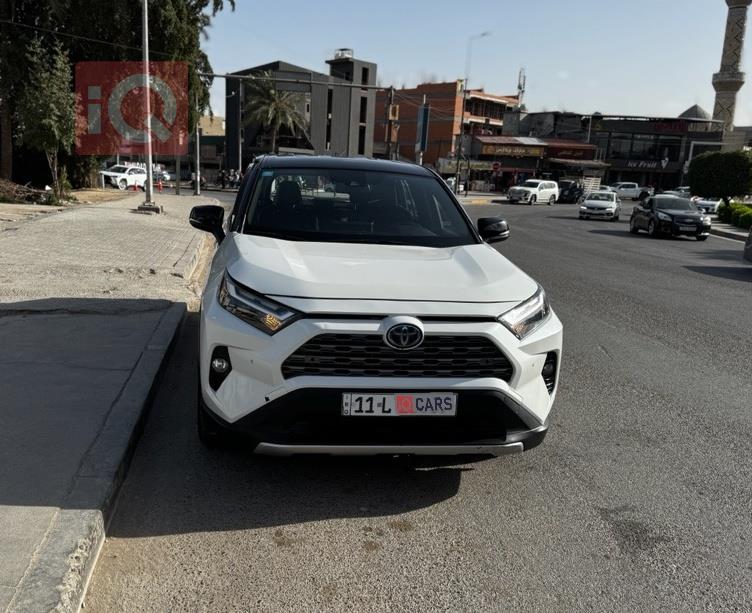 تويوتا راف 4